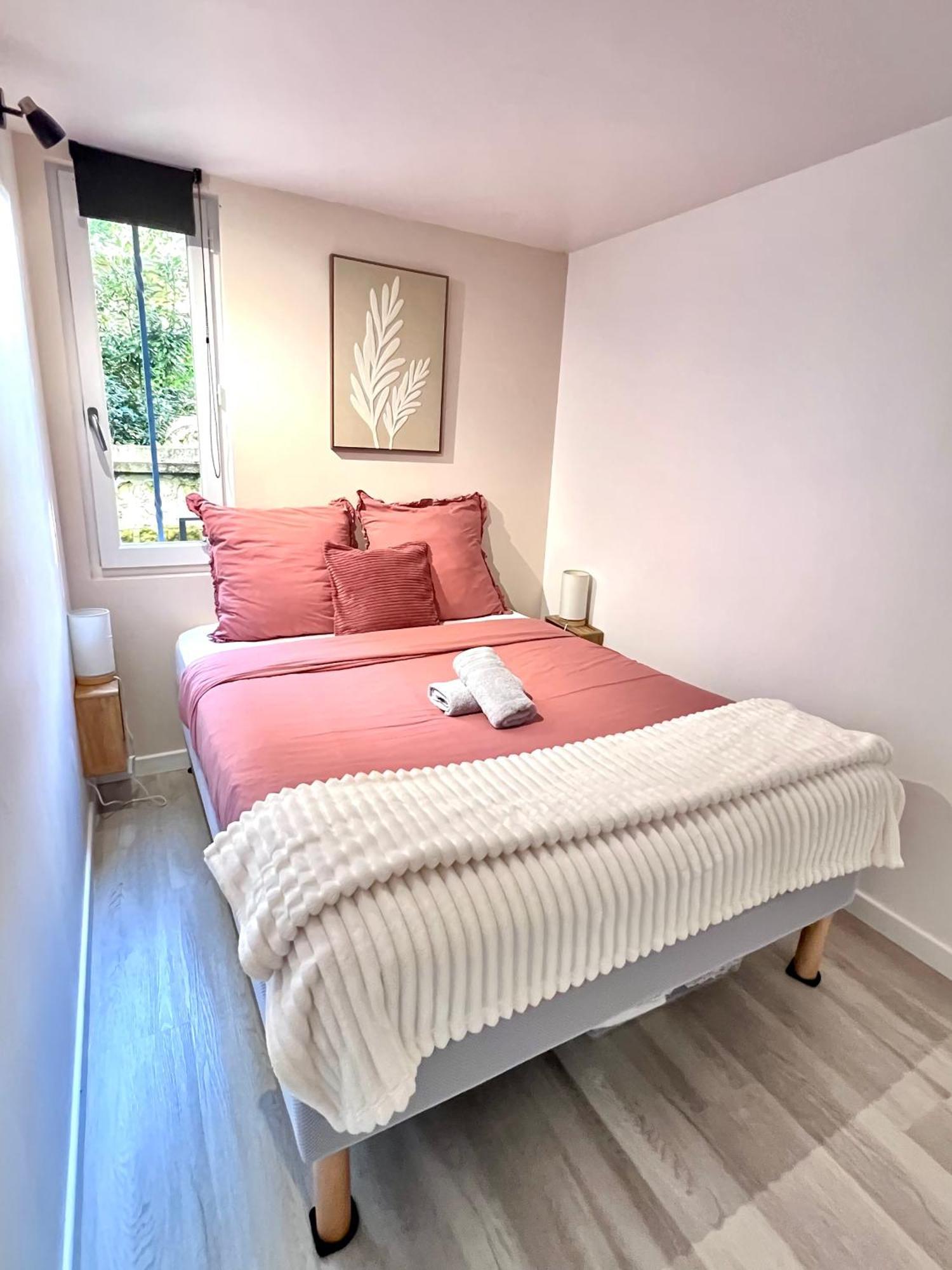Le Badebec, Appt Dans Maison Typique Avec Jardin Prive Chinon Eksteriør bilde
